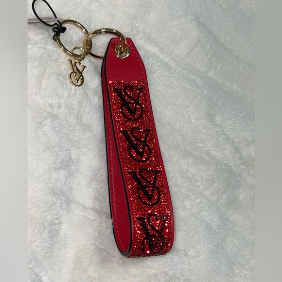 Rare and HTF VICTORIA'S SECRET 2023 red Wristlet Strap Keychain (price is firm) - Picture 4 of 4